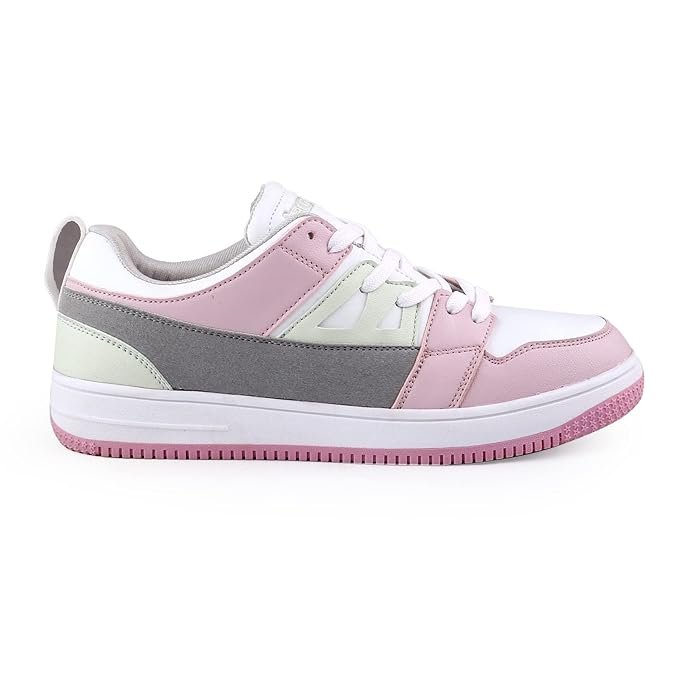 Elegant Bacca Bucci lace‑up sneakers, crafted for comfort and modern fashion.
