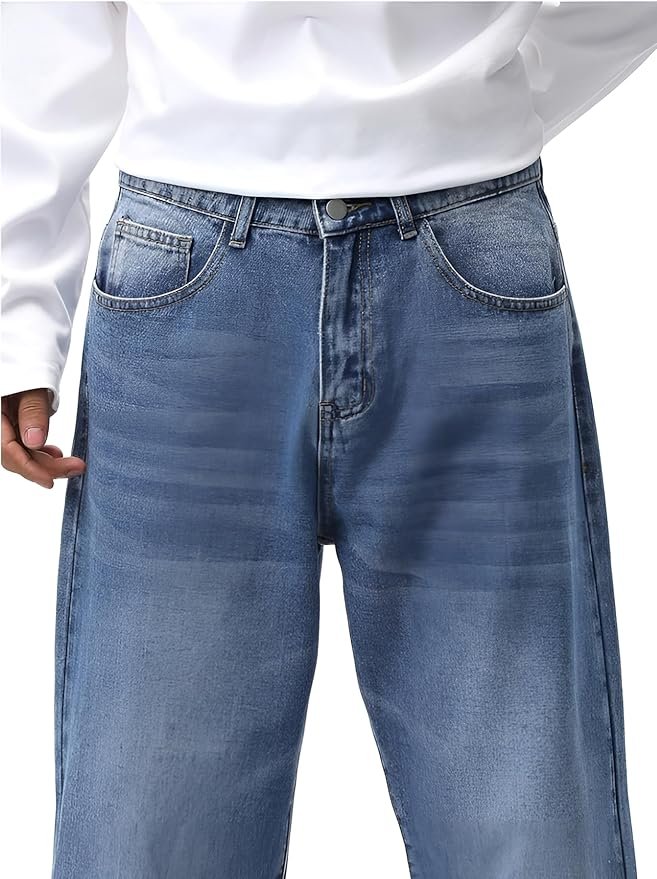 Durable Ben Martin men’s jeans, stretchable denim for everyday comfort.